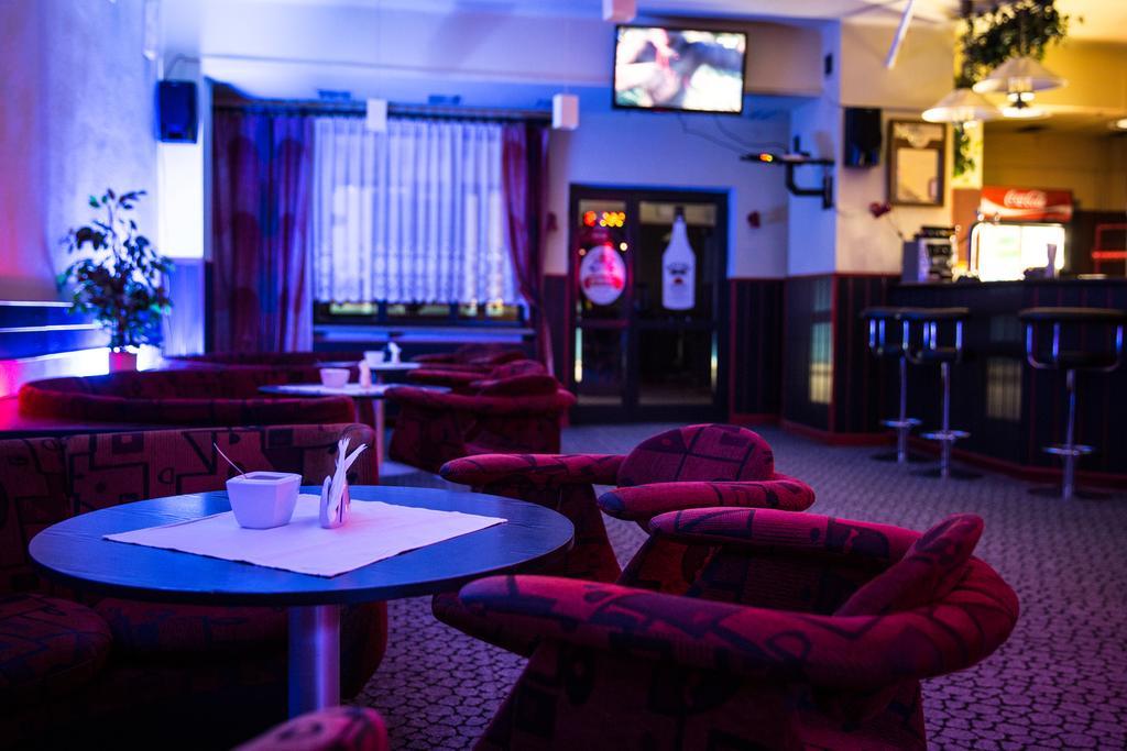 Hotel Przedwiosnie 마스코프 외부 사진